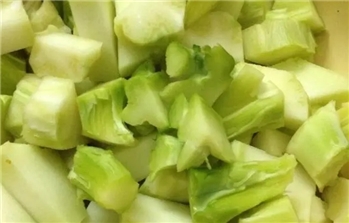 冻蒸煮绿花菜茎丁IQF BROCCOLI STEMS