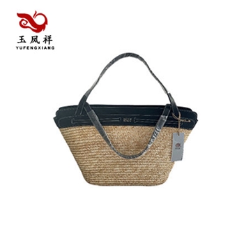 Oval fan-shaped straw bag, messenger ins beach resort bag, art and fashion cane bag